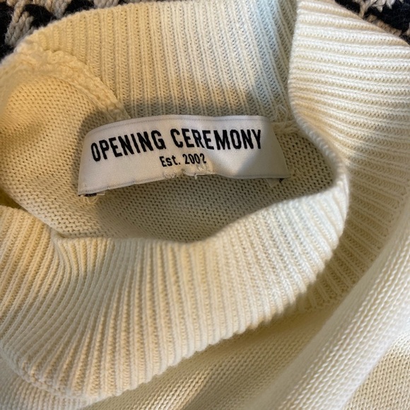 Opening Ceremony Cream Sweater with Faux Fur Cuffs Open Back Detail Cotton S/M - Picture 5 of 11